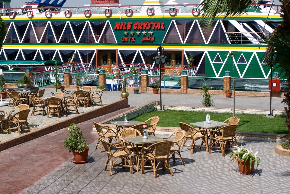 مركب نايل كريستال